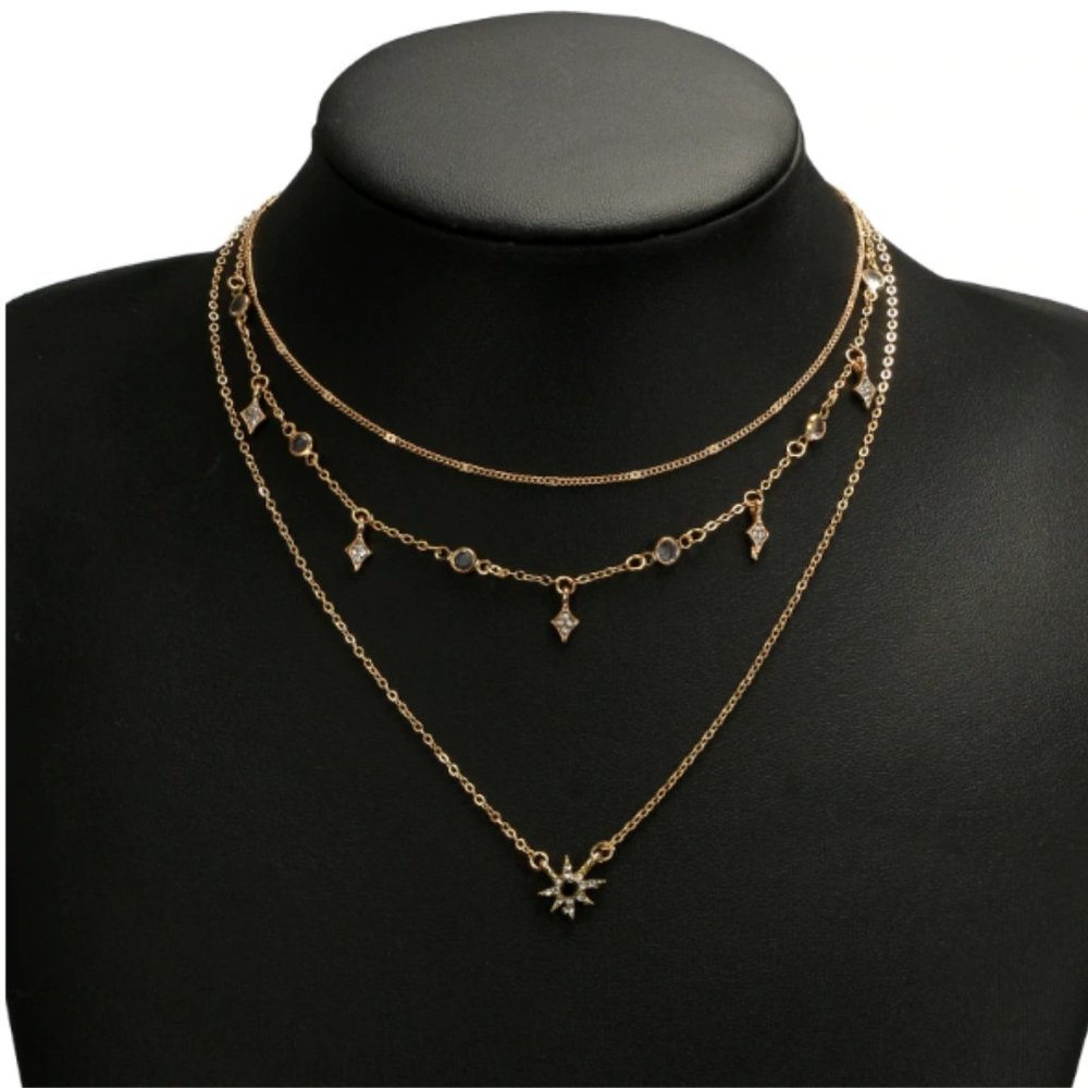 "The Northern Star" Boho Layered Diamond Necklace - Picture 3 of 5